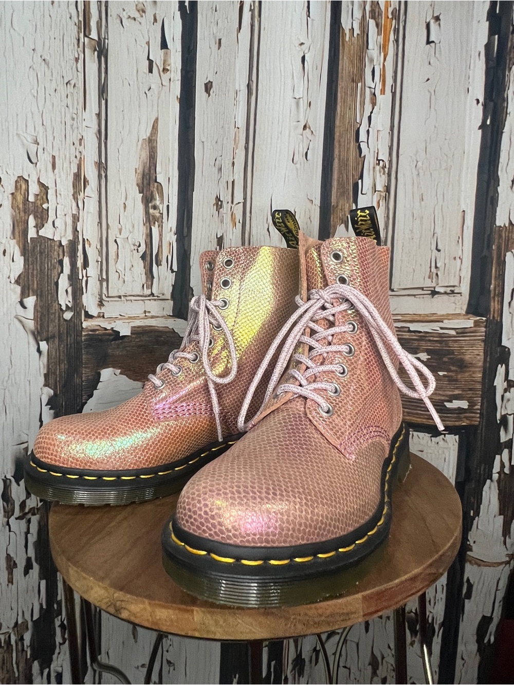 STYLISH Dr. Martens Iridescent MERMAID SCALES Pink Lace-Up Boots